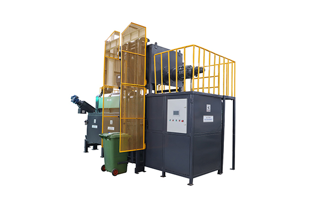 紙盒泡沫就地分揀 果蔬垃圾現(xiàn)場(chǎng)“壓榨”，這個(gè)市場(chǎng)果蔬垃圾這樣減量